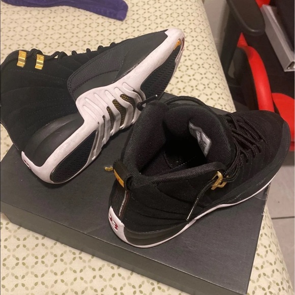 Nike Air Jordan 12 Retro Shoes (GS) - Picture 5 of 5